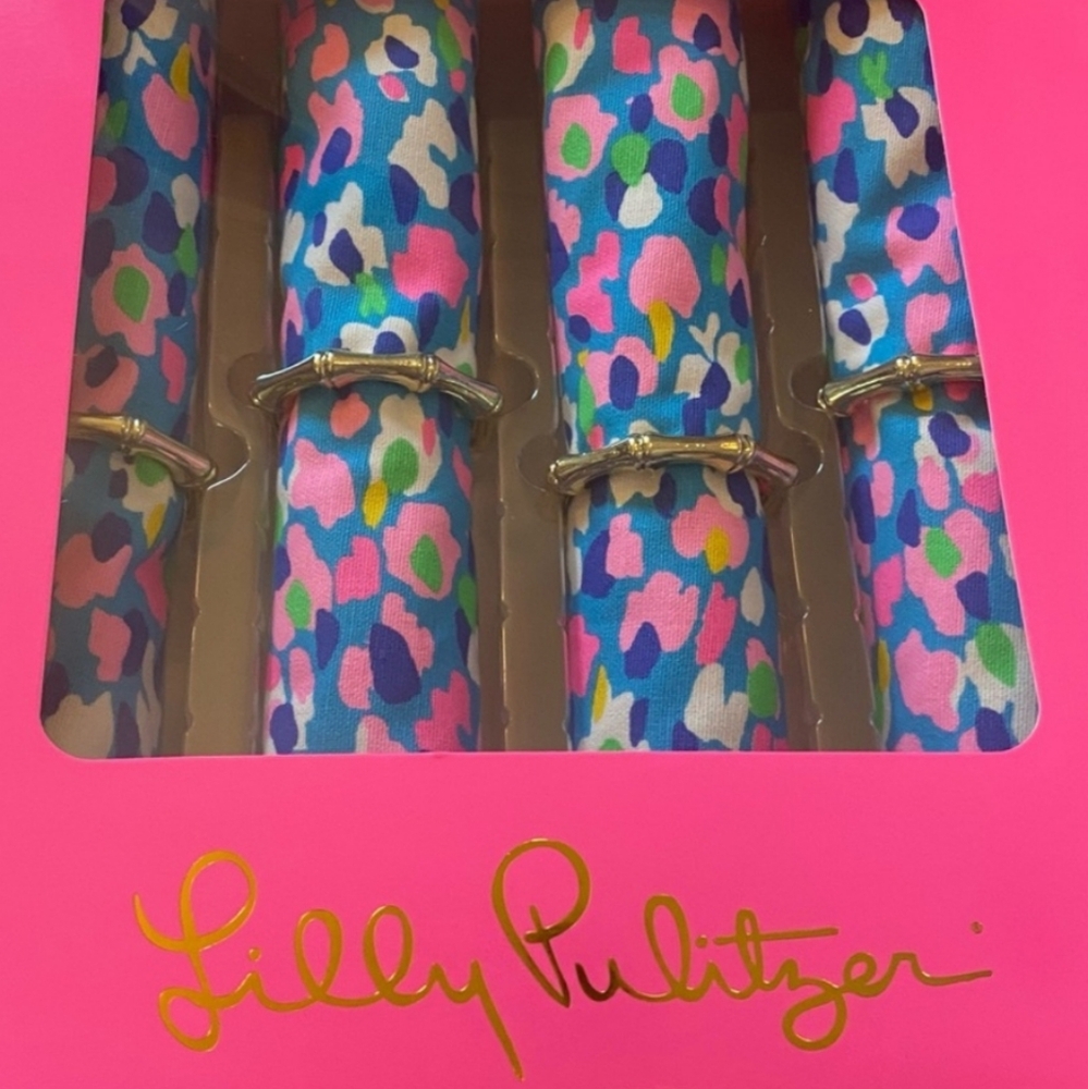Lilly Pulitzer Colorful Napkin and Rings Set "Hottie Dottie" Print
